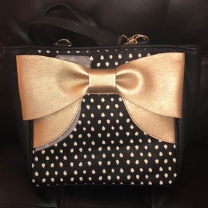 Women’s Handbag 👜